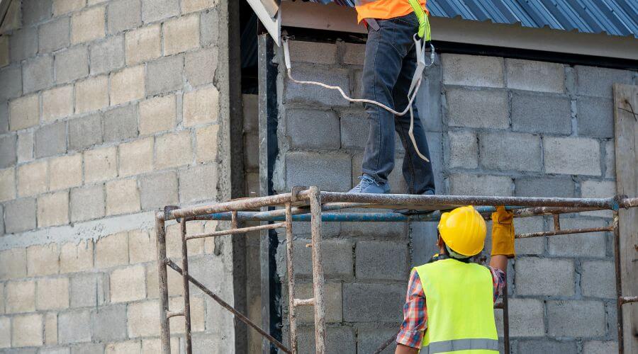 Expert new roof installation services in McIntyre, GA